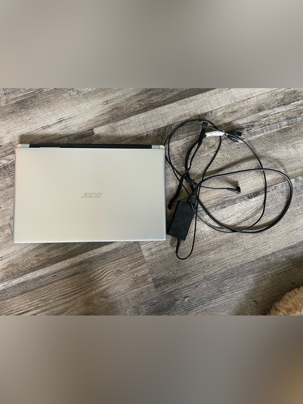 Acer Silver Laptop with Charger